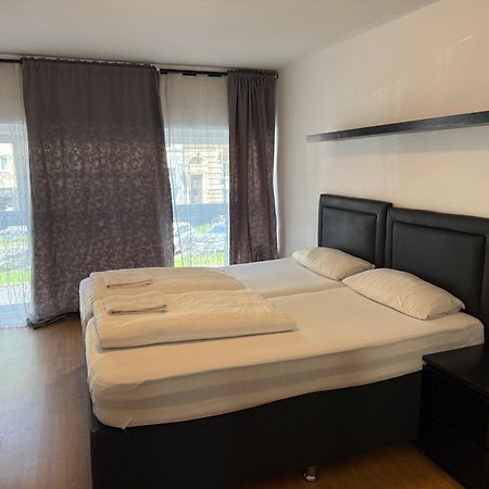 Hotel Garni Emir Kolín nad Rýnem Exteriér fotografie