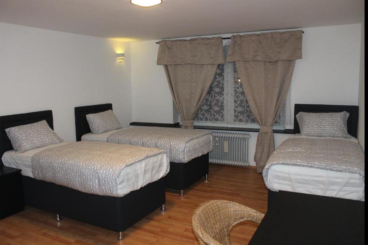 Hotel Garni Emir Kolín nad Rýnem Exteriér fotografie