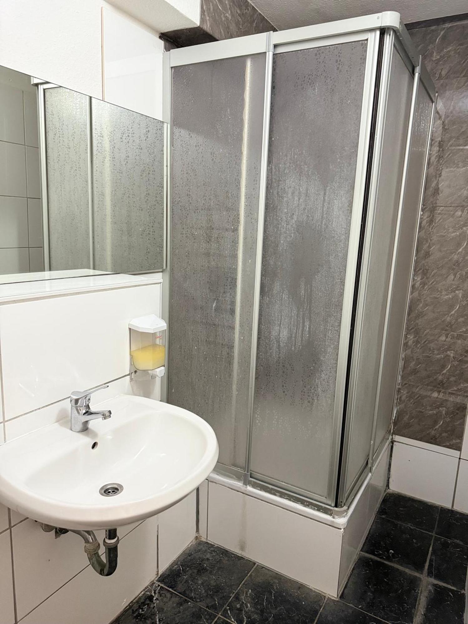 Hotel Garni Emir Kolín nad Rýnem Exteriér fotografie