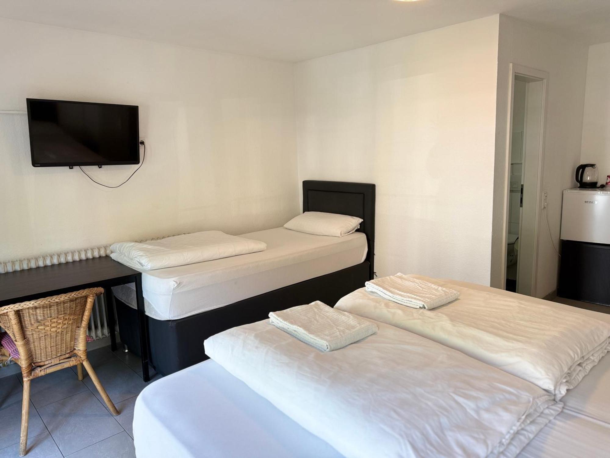Hotel Garni Emir Kolín nad Rýnem Exteriér fotografie