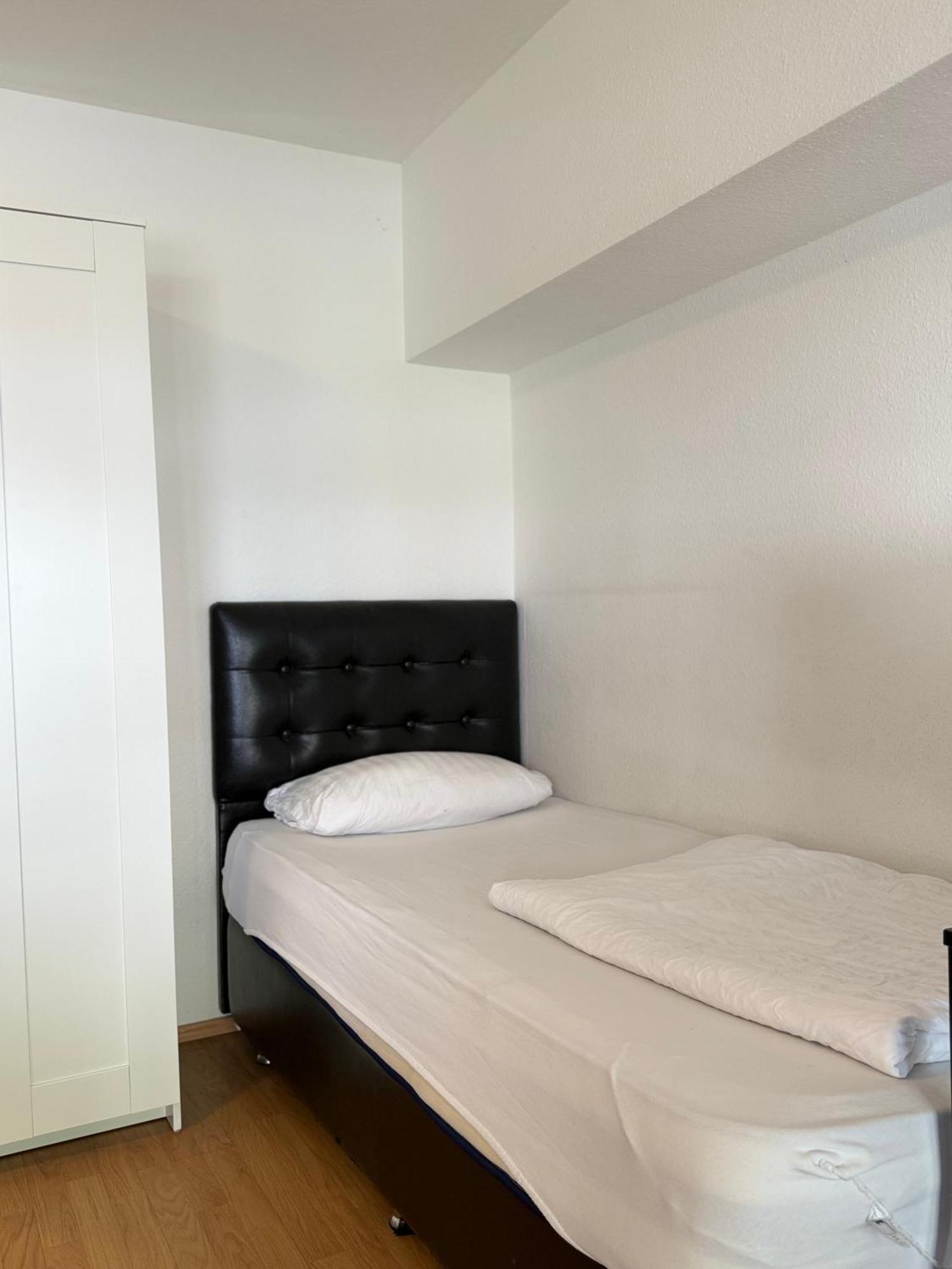 Hotel Garni Emir Kolín nad Rýnem Exteriér fotografie