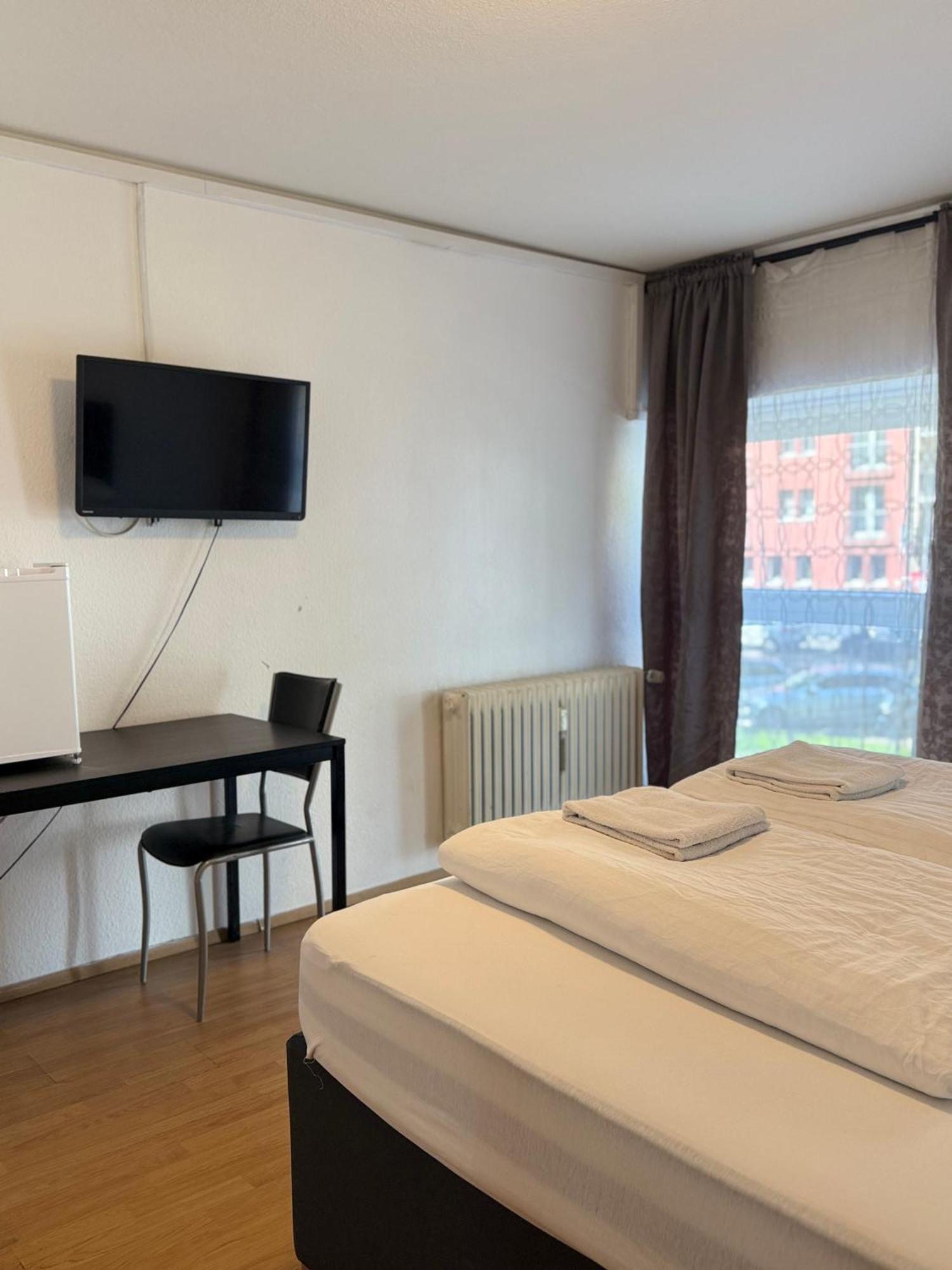 Hotel Garni Emir Kolín nad Rýnem Exteriér fotografie